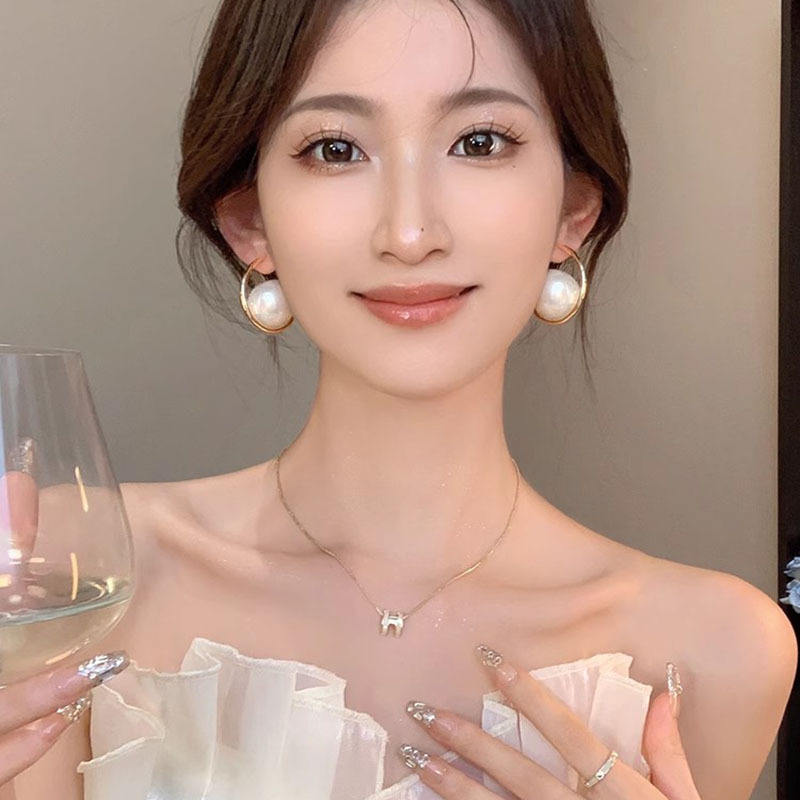Korean Creative C-Shaped Pearl Earrings for Women Girls Fashion Trend Jewelry Accessories