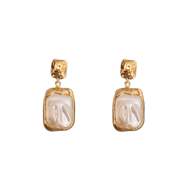 Elegant Luxury Gold Plated Square Pleated Dangle Earrings with Niche Baroque Pearl Antique Style Stud Earrings For Women