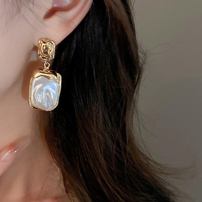 Elegant Luxury Gold Plated Square Pleated Dangle Earrings with Niche Baroque Pearl Antique Style Stud Earrings For Women