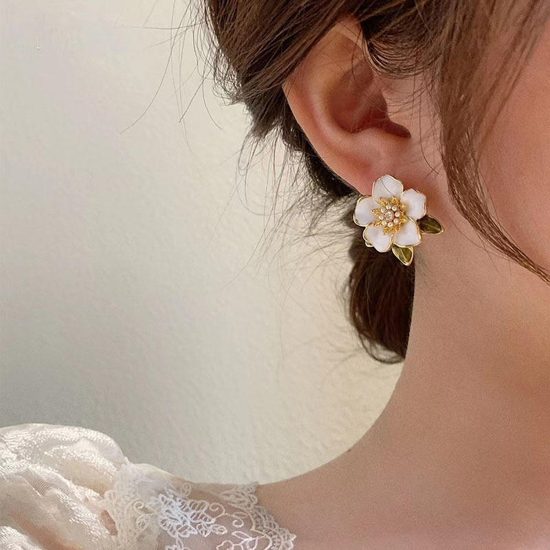 New Style Camellia Earrings for Women Light Luxury High-End Niche Gentle Elegant Flower Shaped